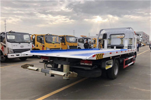 岗巴汽车救援补胎